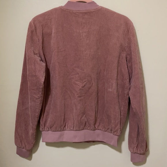 Brandy Melville Bomber Jacket - Picture 6 of 6